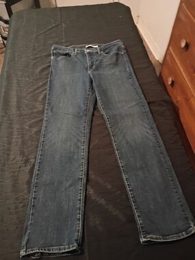 Levi's Women's Straight-Leg Jeans in Blue Wash